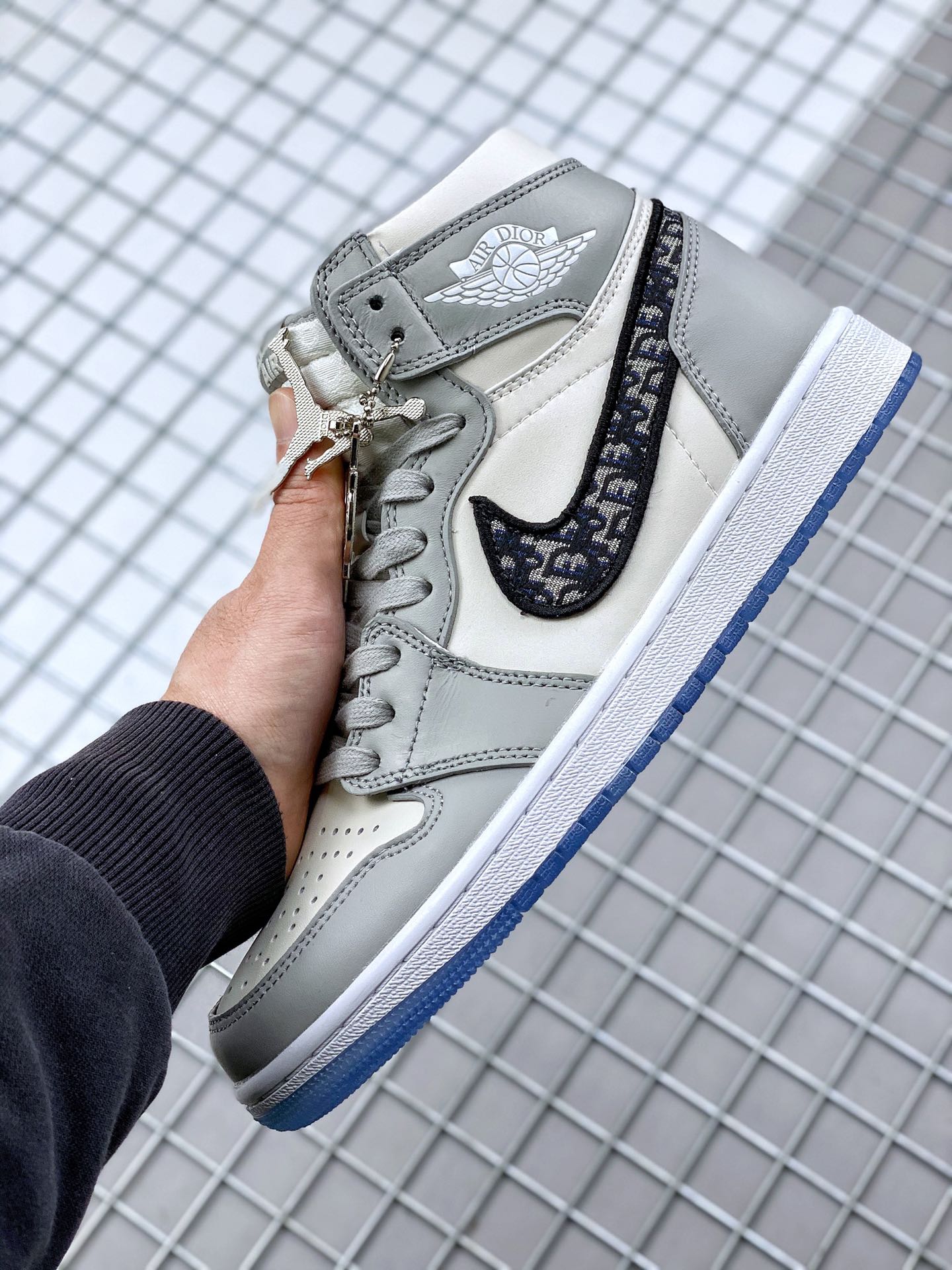 Jordan/Air Jordan [Real Mark] aj1 AJ1 Jordan 1 Generation Joe 1 Low-Group Series Air Jordan 1 Low University Gold Item No.: 553558-611 Joe 1 Low-Group White Red 39-459 - Image 9